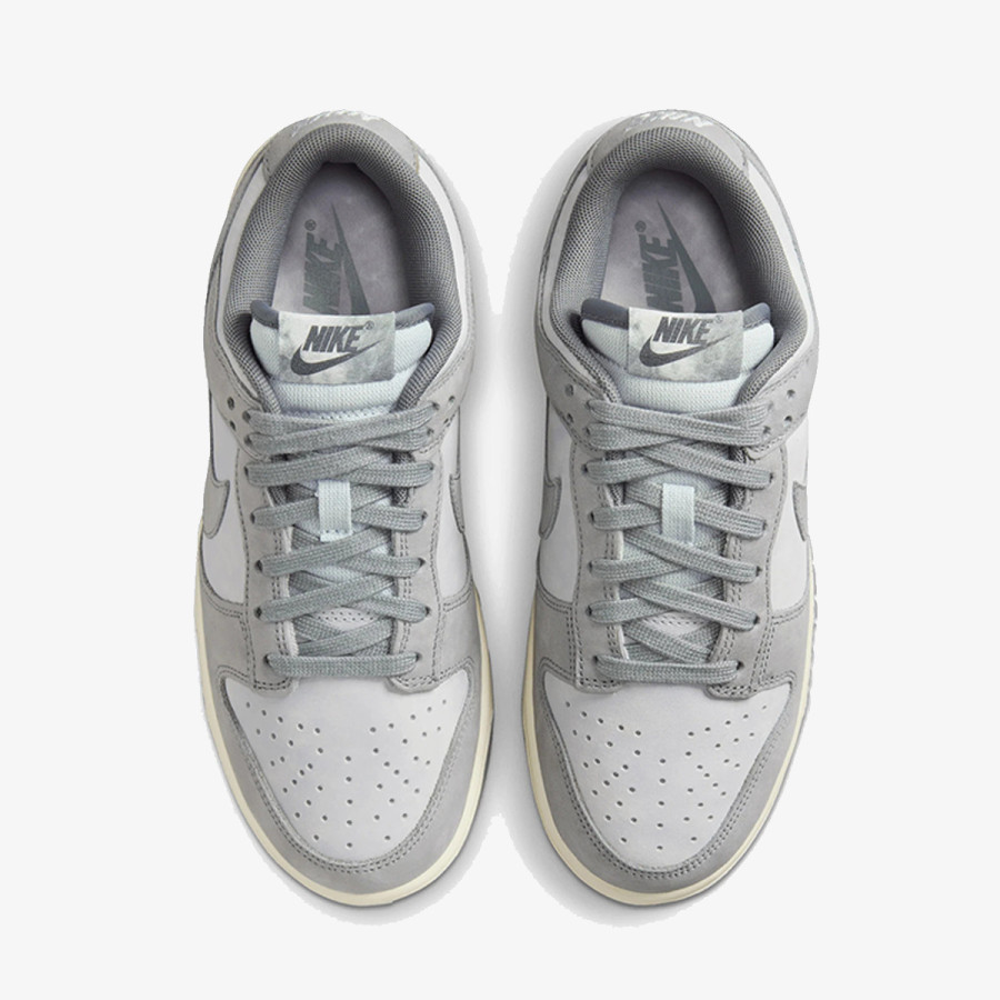 NIKE WMNS NIKE DUNK LOW NBH 