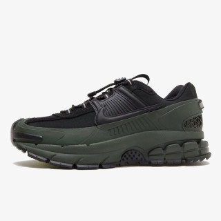 NIKE Vomero Roam 