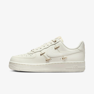 NIKE Air Force 1 '07 