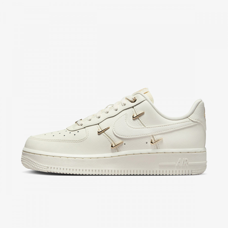 NIKE Air Force 1 '07 