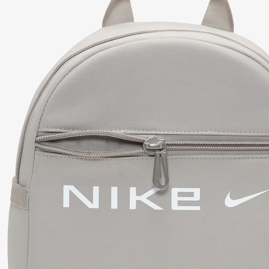NIKE Futura 