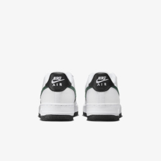 NIKE Force 1 LV8 2 