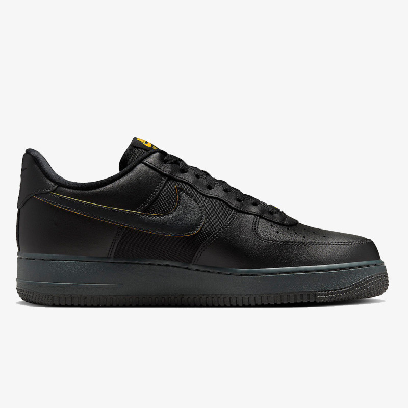 NIKE AIR FORCE 1 '07 FS 