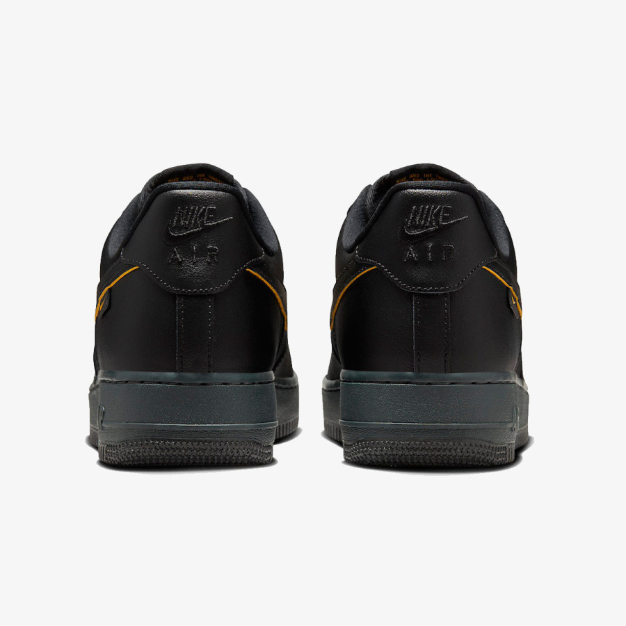 NIKE AIR FORCE 1 '07 FS 