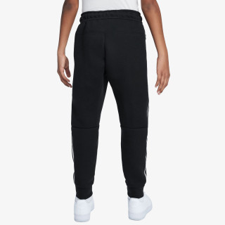 NIKE Tech Fleece 