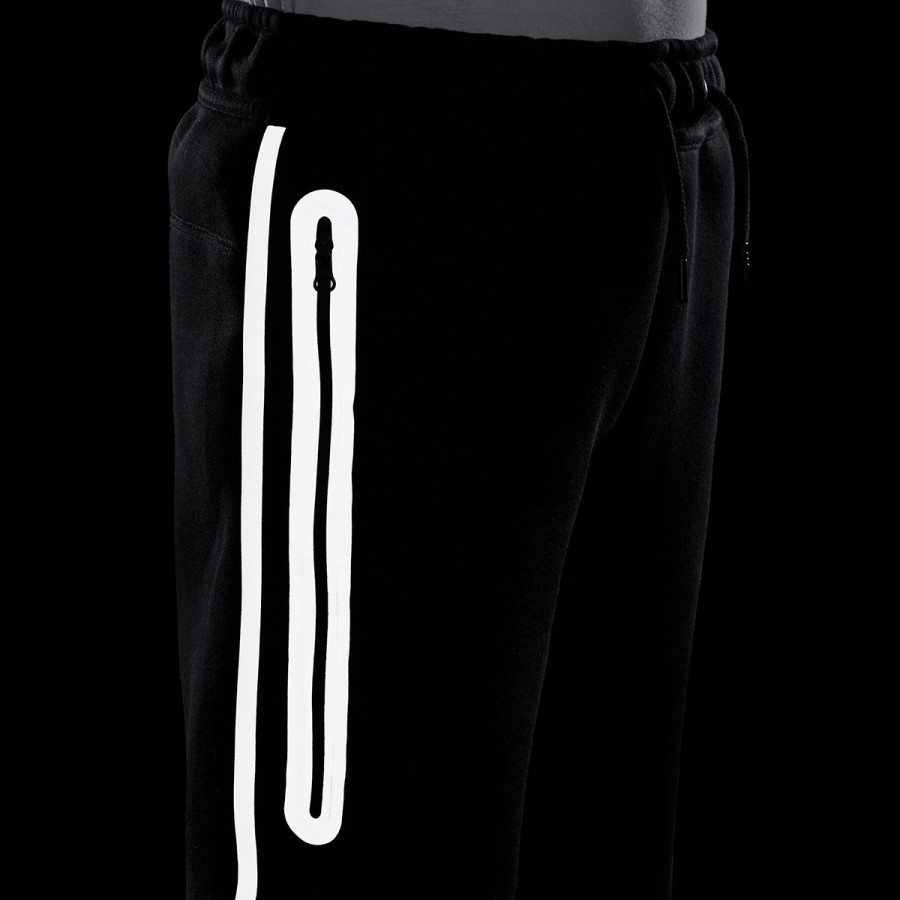 NIKE Tech Fleece 