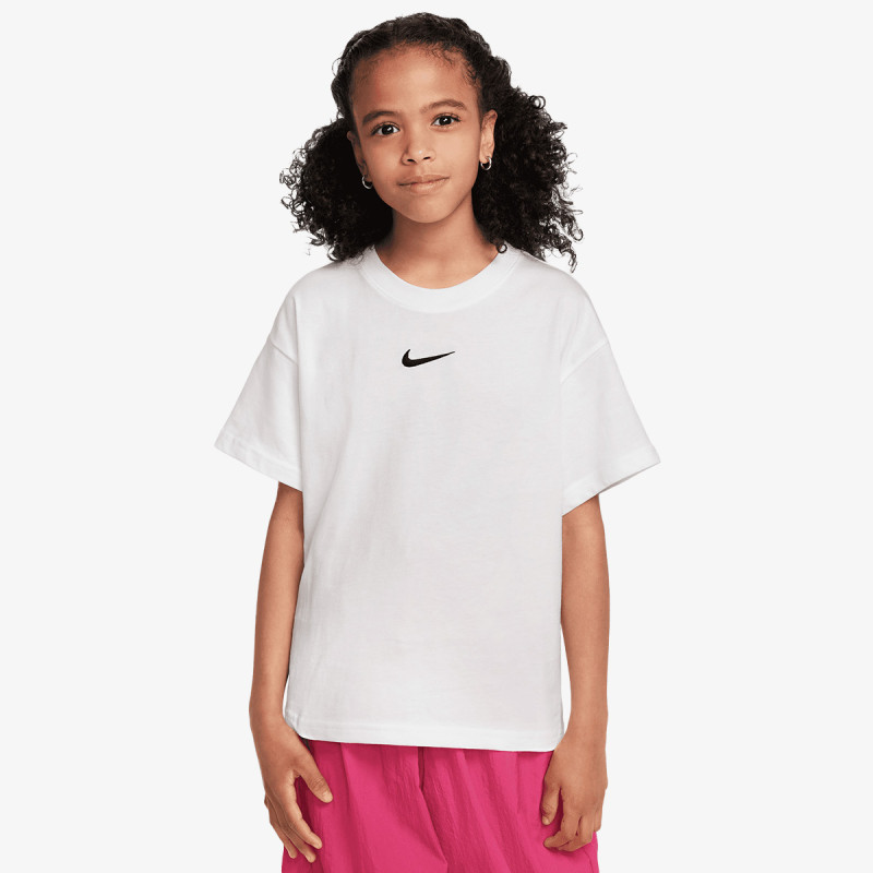 NIKE Sportswear Essential 