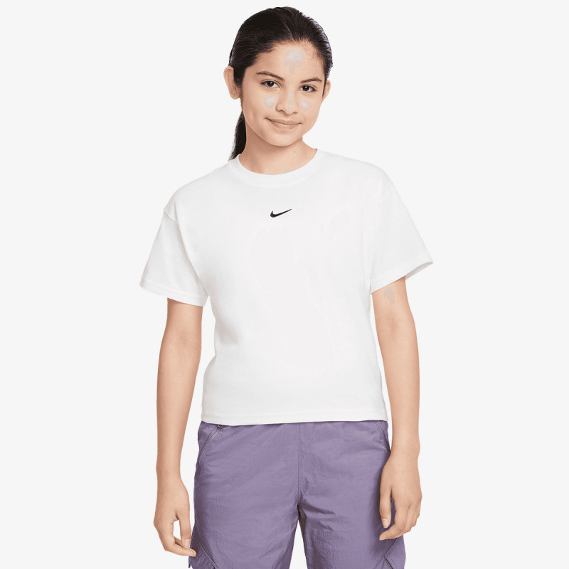 NIKE Sportswear Essential 
