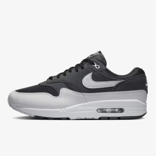 NIKE Air Max 1 Essential 
