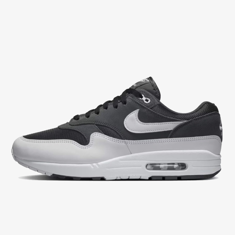 NIKE Air Max 1 Essential 