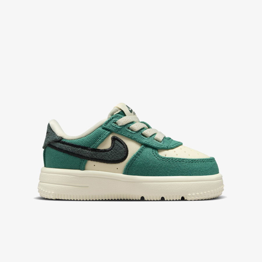 NIKE FORCE 1 LOW EASYON LV8 3 BT 