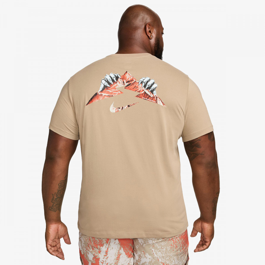 NIKE Dri-Fit 