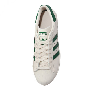 adidas SUPERSTAR 82 