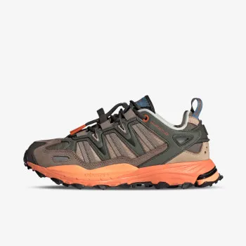 adidas Hyperturf Adventure 