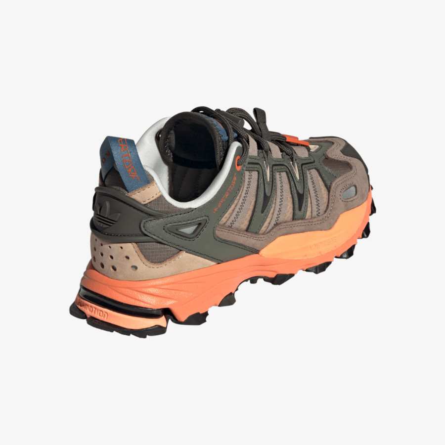 adidas Hyperturf Adventure 