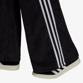 adidas ADICOLOR CLASSICS CHUNKY VELOUR 