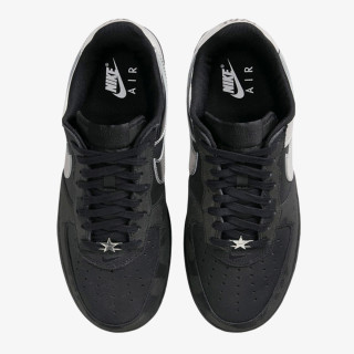 NIKE AIR FORCE 1 LOW RETRO 