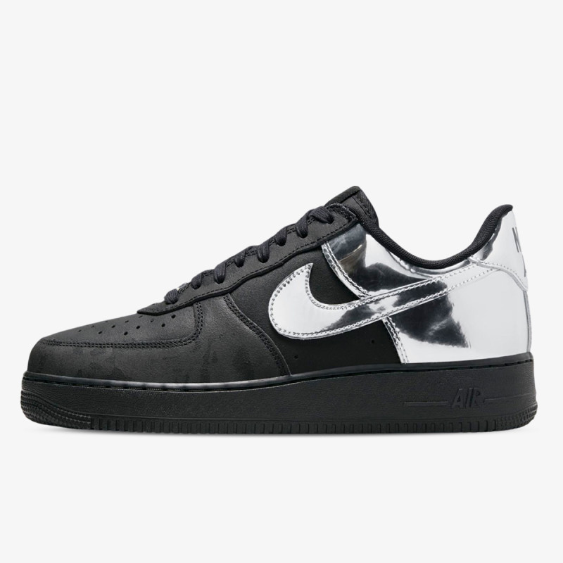 NIKE AIR FORCE 1 LOW RETRO 
