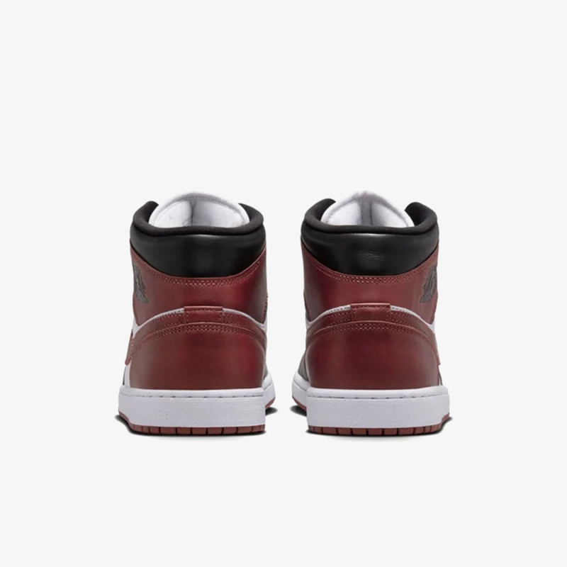NIKE Air Jordan 1 