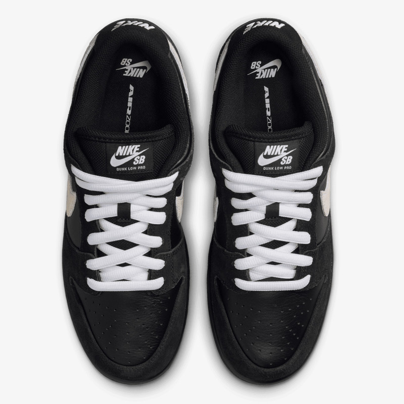 NIKE Dunk 