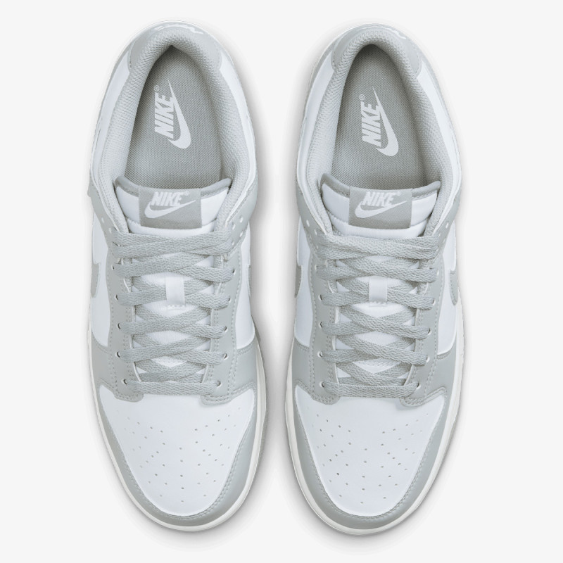 NIKE Dunk 