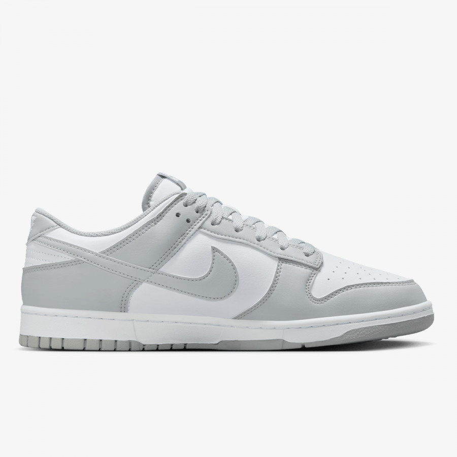 NIKE Dunk 