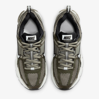NIKE VOMERO 5 BG 