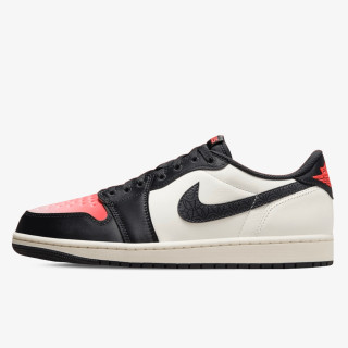 NIKE Air Jordan 1 Retro x PSG 