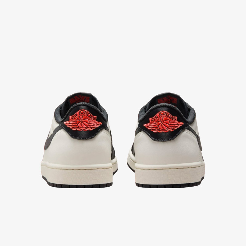 NIKE Air Jordan 1 Retro x PSG 