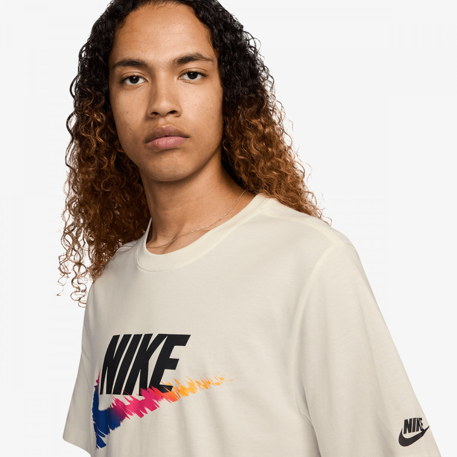 NIKE Sportswear 
