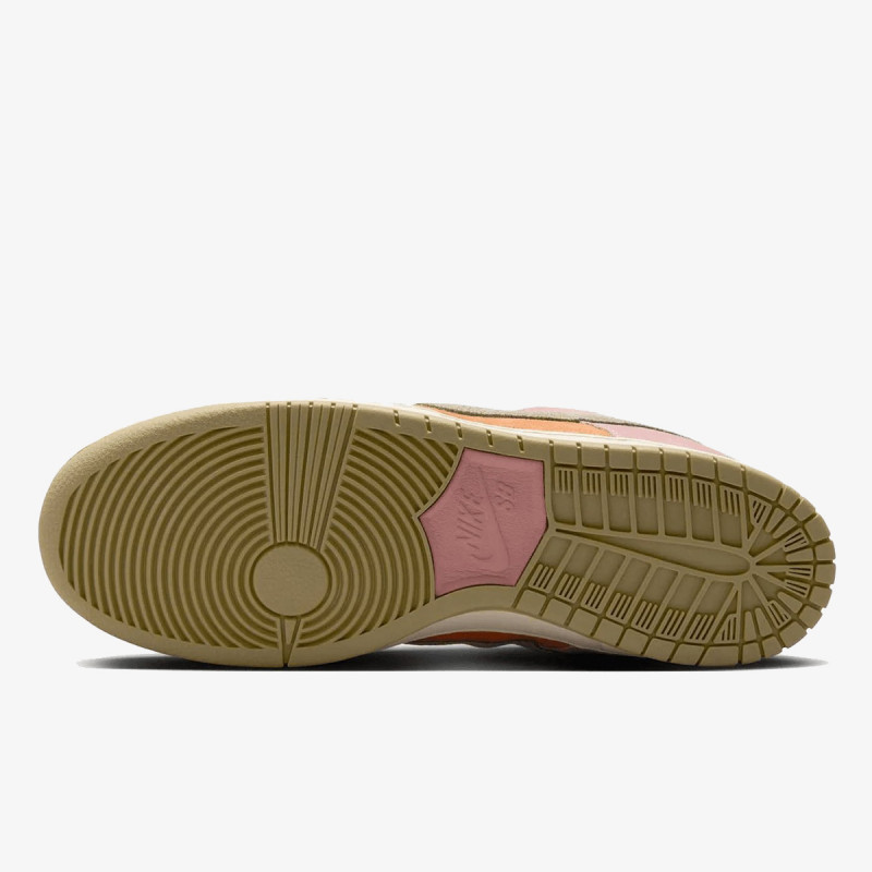 NIKE NIKE SB DUNK LOW PRO 