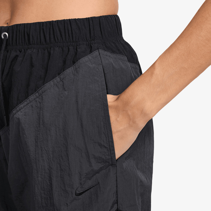 NIKE Street 