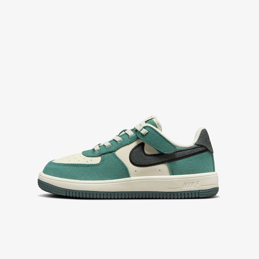 NIKE Force 1 LV8 3 