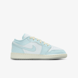 NIKE Air Jordan 1 