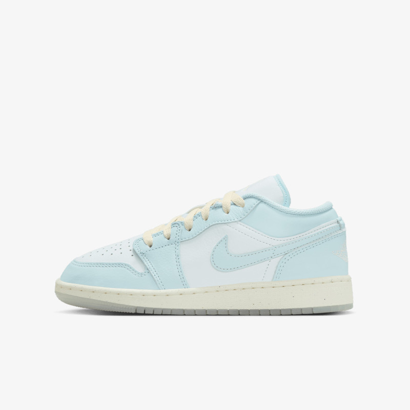 NIKE Air Jordan 1 