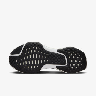 NIKE W ZOOMX INVINCIBLE RN FP 