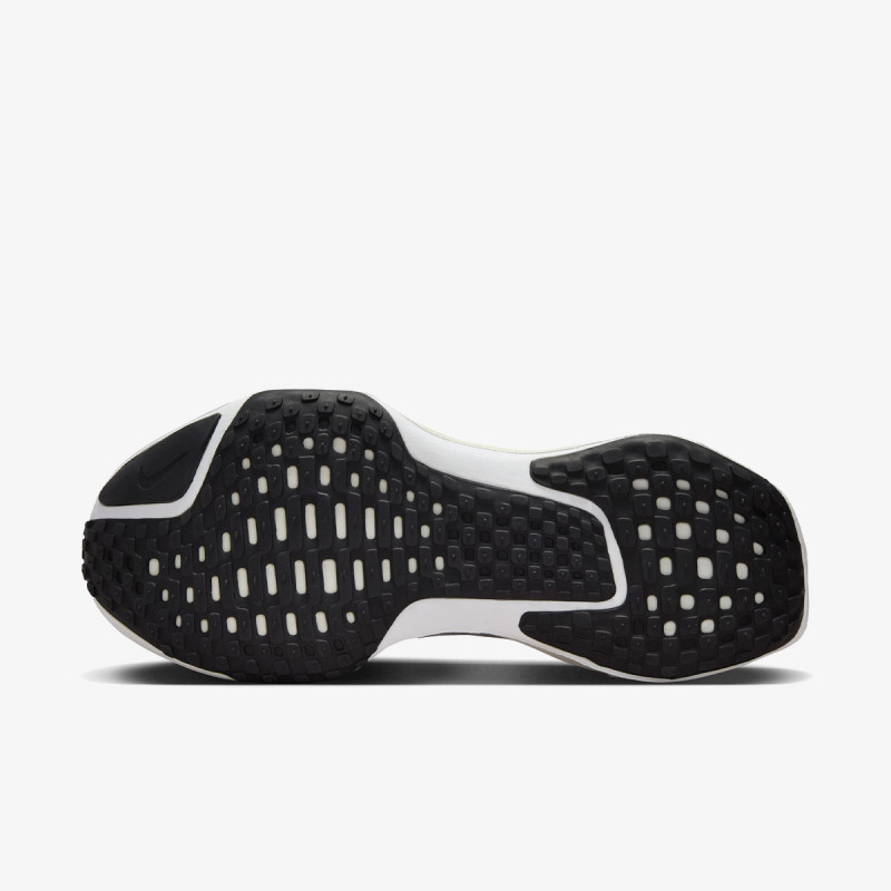 NIKE W ZOOMX INVINCIBLE RN FP 