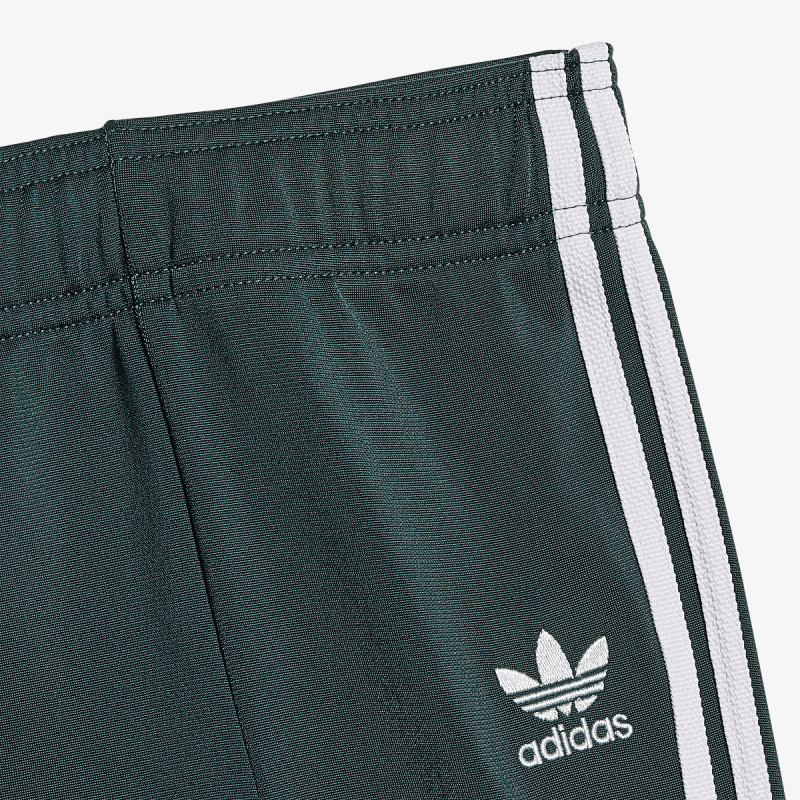 adidas Adicolor 