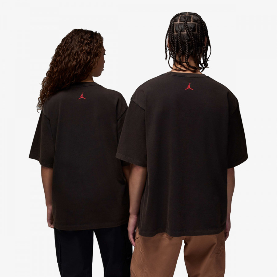 NIKE M J FLT ESS GFX OVSZ SS CRW 