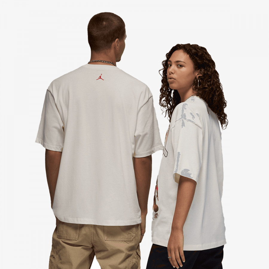 NIKE M J FLT ESS GFX OVSZ SS CRW 