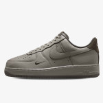NIKE AIR FORCE 1 ’07 LV8 ESS+ 