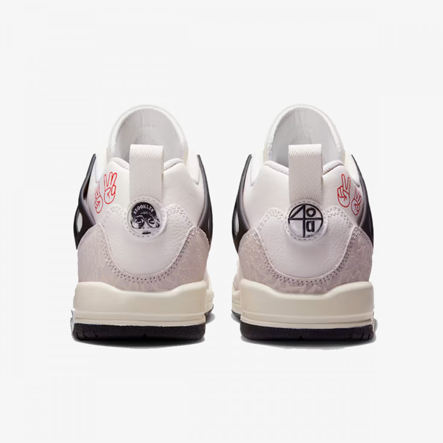 NIKE Spizike Low 