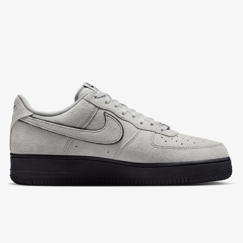 NIKE AIR FORCE 1 '07 LV8 