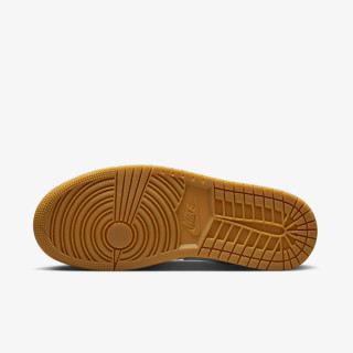 NIKE WMNS AIR JORDAN 1 LOW SE 