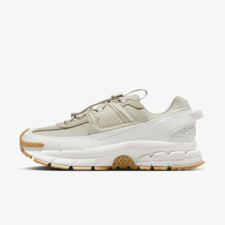 NIKE Zoom Vomero Roam 