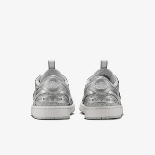 NIKE WMNS AIR JORDAN 1 MM LOW V3 