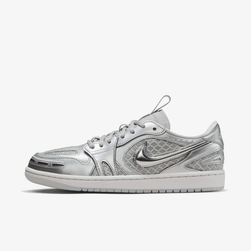 NIKE WMNS AIR JORDAN 1 MM LOW V3 