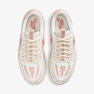 NIKE WMNS AIR JORDAN 1 MM LOW V3 