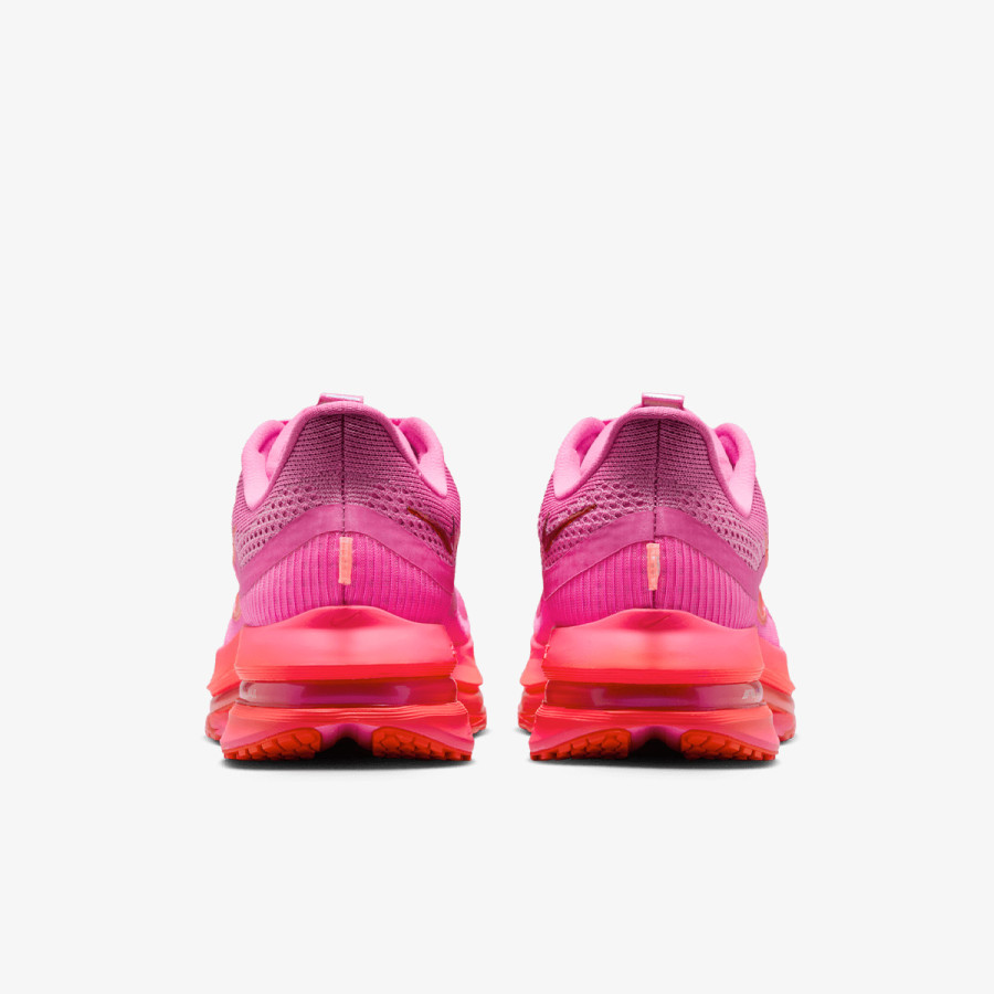 NIKE Pegasus Premium 