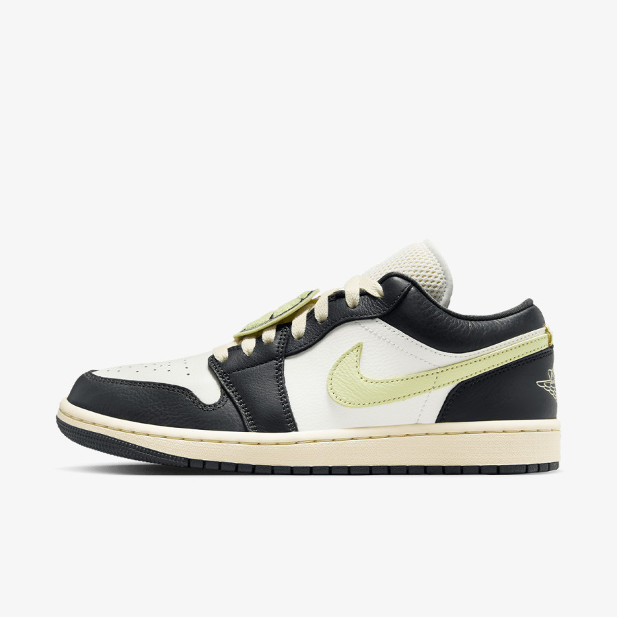 NIKE WMNS AIR JORDAN 1 LOW SE V2 